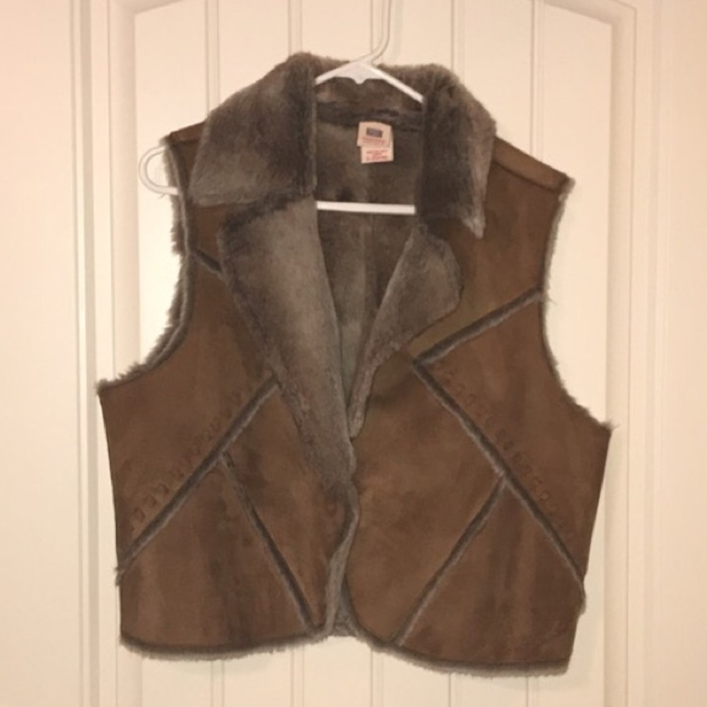 Faux fur vest
